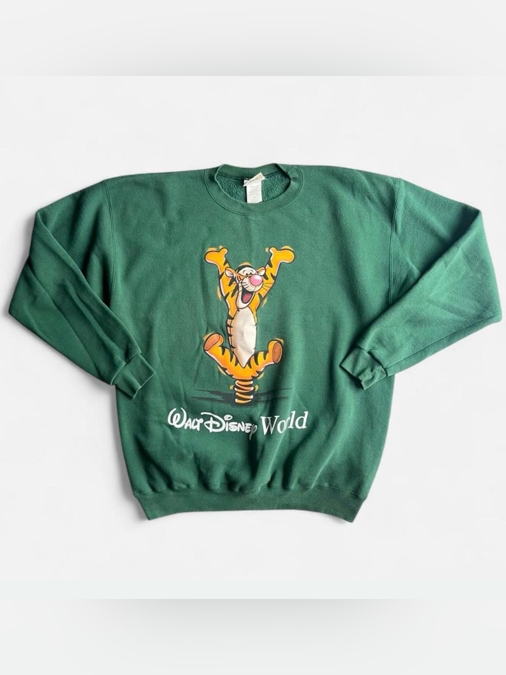 Vintage 90’s Walt Disney World Tigger crewneck sweatshirt made in USA Size 2XL